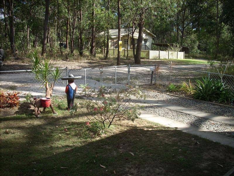 17 Cook Street, Russell Island QLD 4184