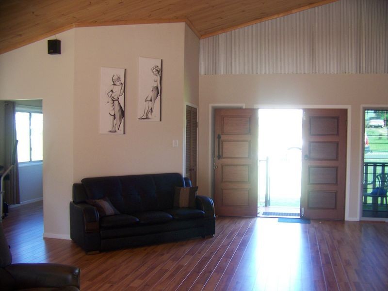 19 Francis Road, Macleay Island QLD 4184