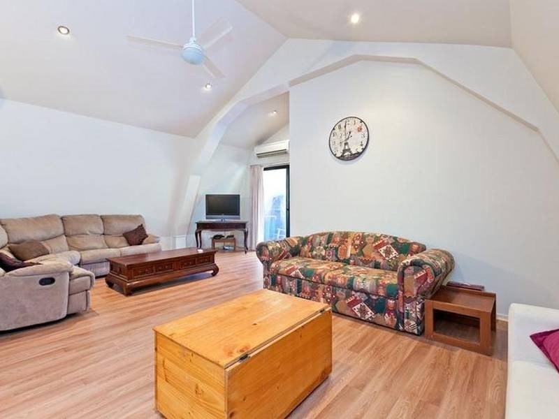 36 Canaipa Ridge Road, Russell Island QLD 4184