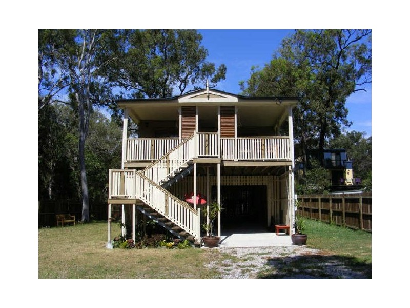 12 Attunga Street, Macleay Island QLD 4184