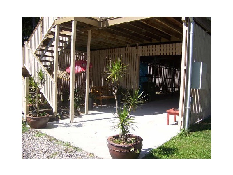 12 Attunga Street, Macleay Island QLD 4184