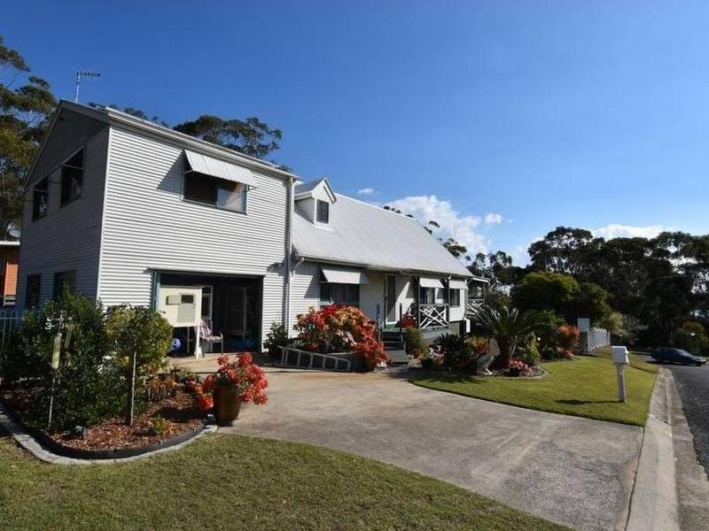 53 Deenya Parade, Russell Island QLD 4184