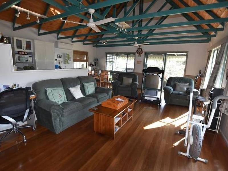 53 Deenya Parade, Russell Island QLD 4184