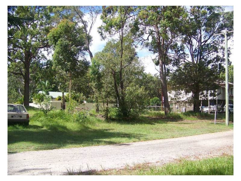 11-13 Kalara Street, Macleay Island QLD 4184