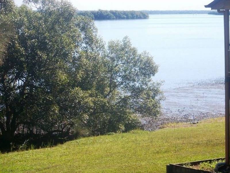 9 Binalong Street, Russell Island QLD 4184