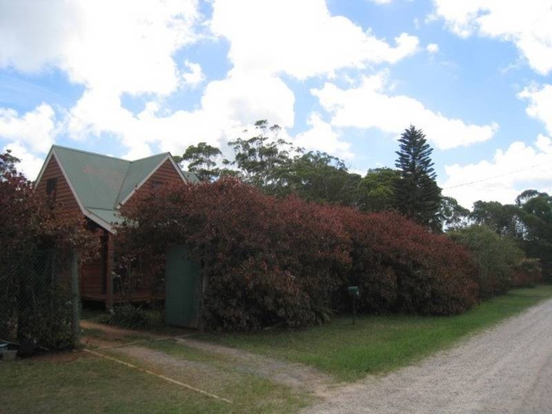 29-31 Sundown Rd, Russell Island QLD 4184