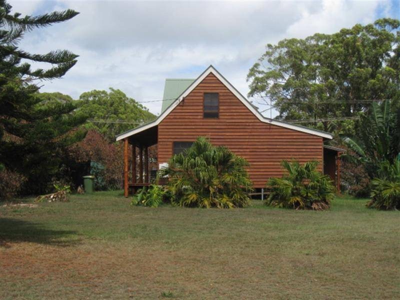 29-31 Sundown Rd, Russell Island QLD 4184