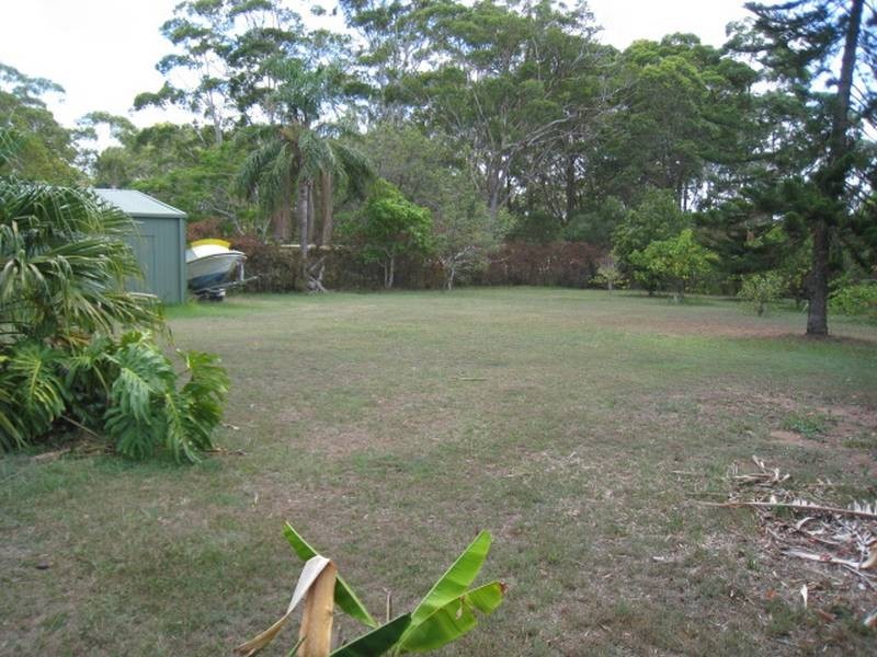 29-31 Sundown Rd, Russell Island QLD 4184
