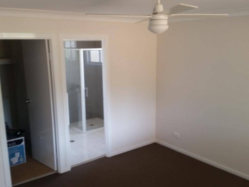 33 Zephyr Street, Russell Island QLD 4184