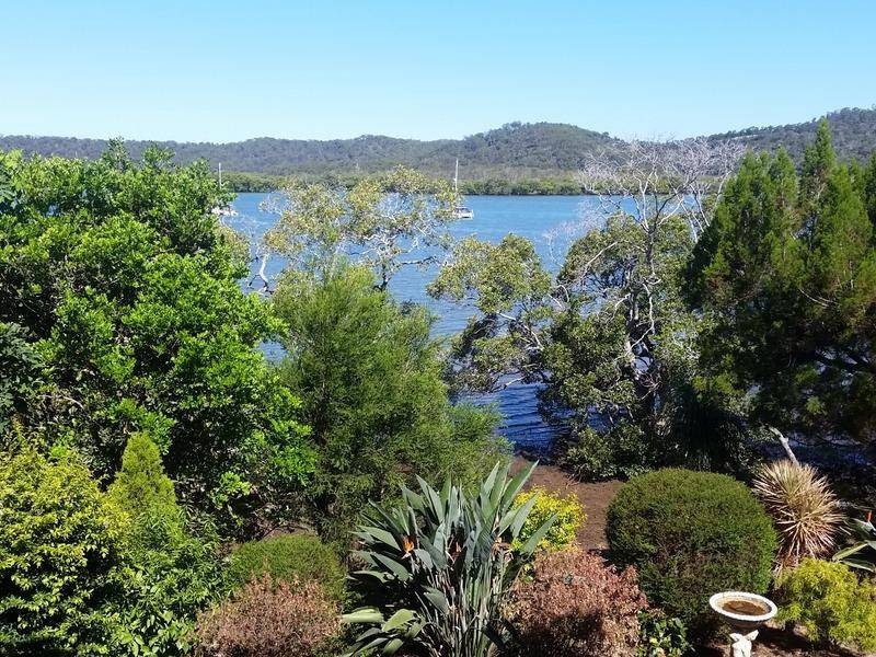 14 Oasis, Russell Island QLD 4184