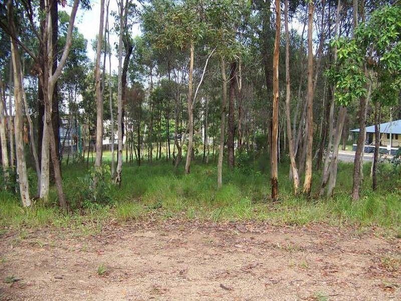 208-210 Kate Street, Macleay Island QLD 4184
