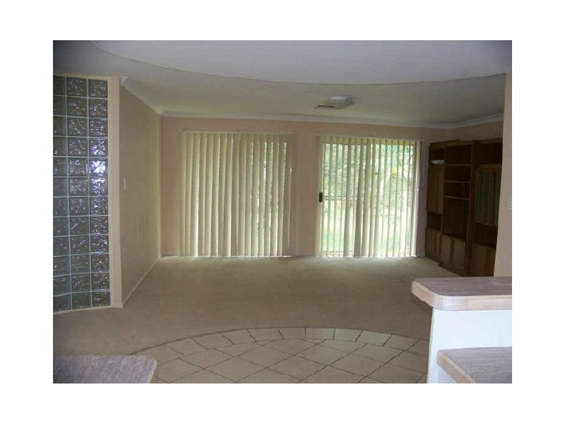 40 Coondooroopa Drive, Macleay Island QLD 4184