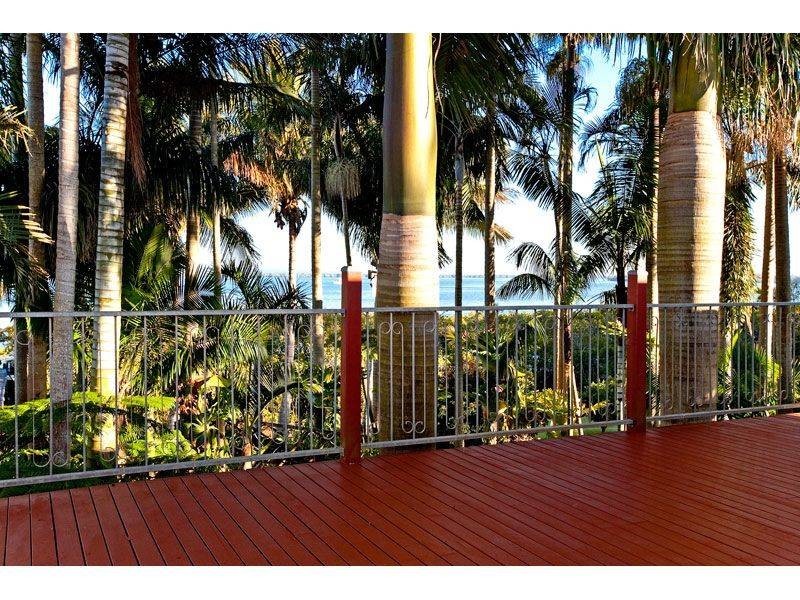 138 Palm Beach Road, Russell Island QLD 4184