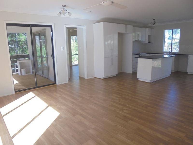 3-5 Camellia Street, Russell Island QLD 4184