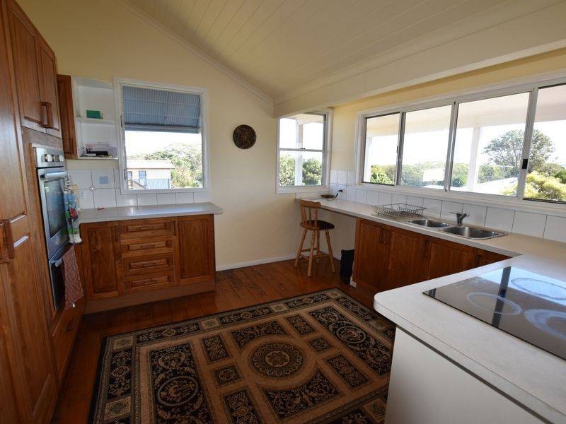 21 Highland Street, Russell Island QLD 4184