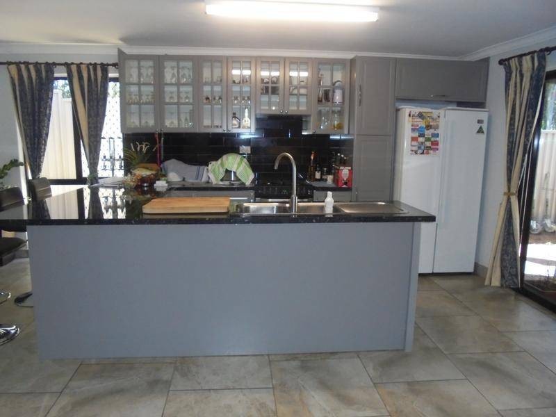 12 Tulip Street, Russell Island QLD 4184