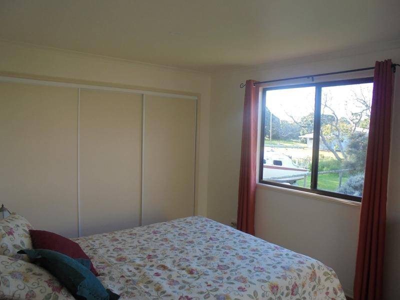 7 Aquarius Road, Russell Island QLD 4184