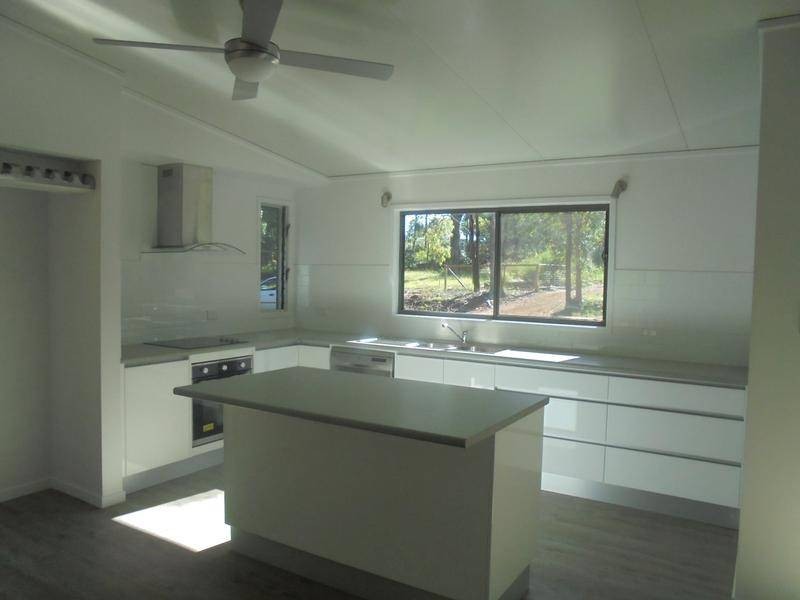38 Dempsey Street, Russell Island QLD 4184