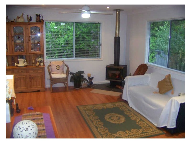 20 Devaney Street, Macleay Island QLD 4184
