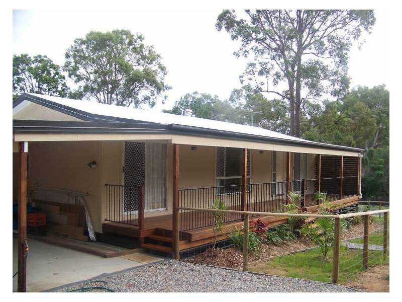 2 Morwong Street, Macleay Island QLD 4184