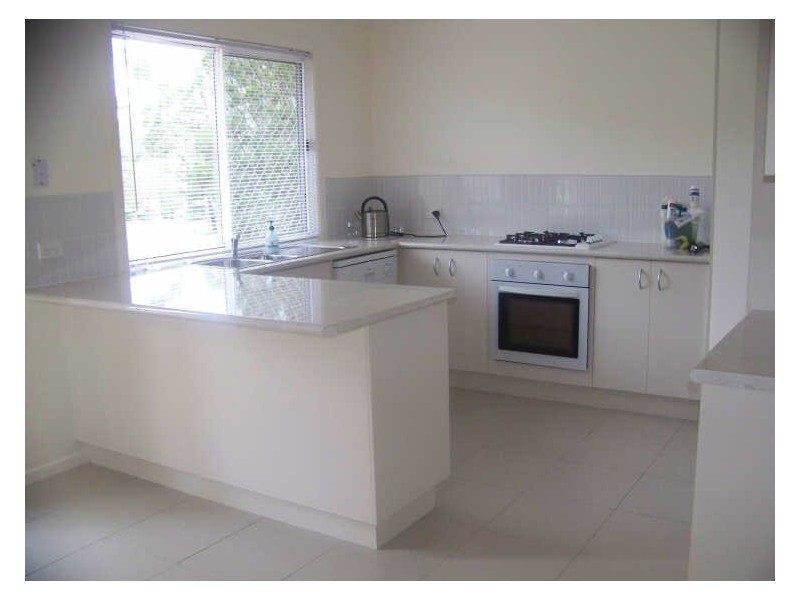 2 Morwong Street, Macleay Island QLD 4184