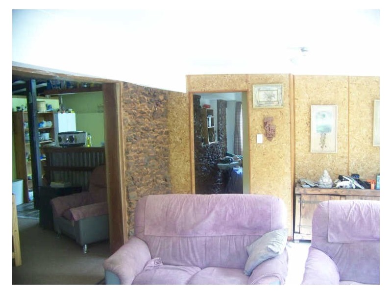 3 Marine Street, Macleay Island QLD 4184
