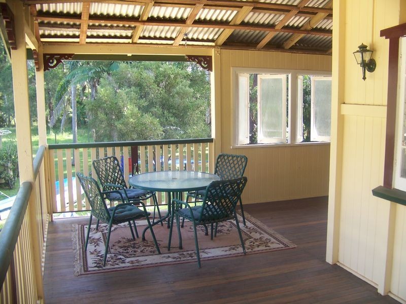 17 Pecan Street, Macleay Island QLD 4184