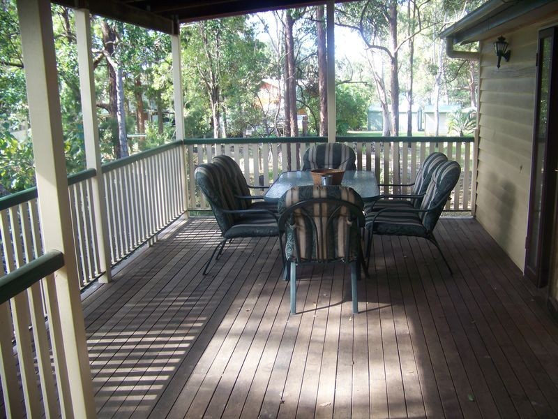 17 Pecan Street, Macleay Island QLD 4184