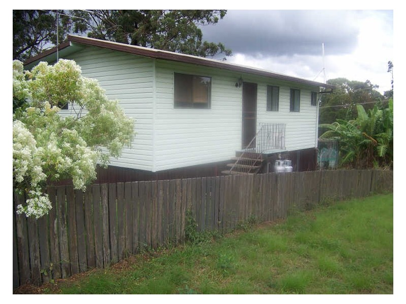 13-14 Percival Street, Macleay Island QLD 4184