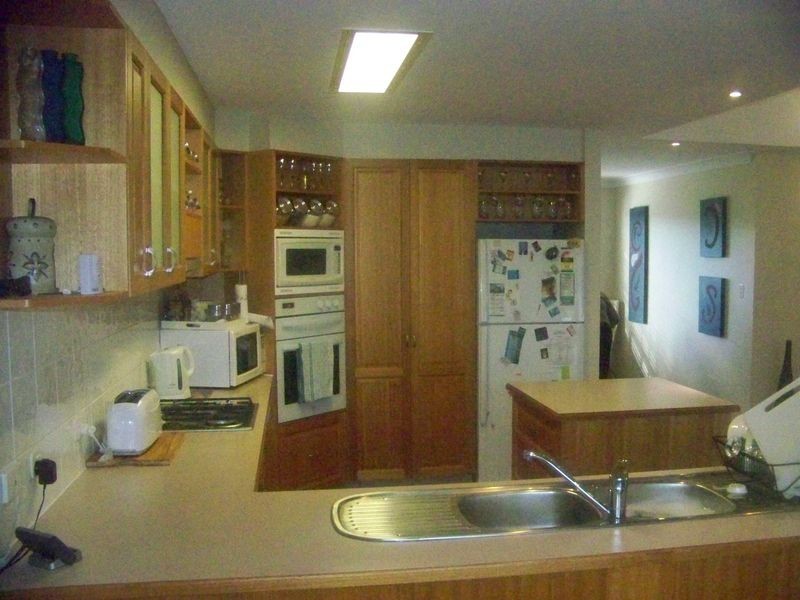 16 Eastborne Terrace, Macleay Island QLD 4184