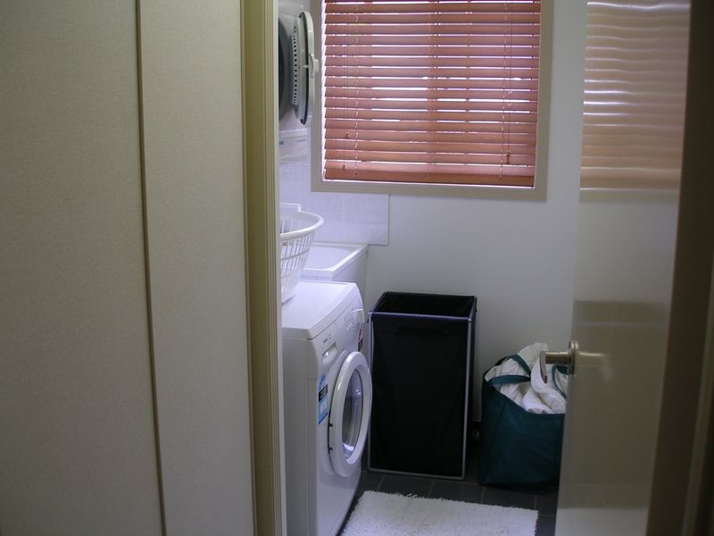 16 Eastborne Terrace, Macleay Island QLD 4184