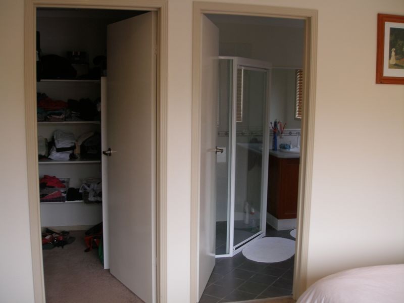 16 Eastborne Terrace, Macleay Island QLD 4184