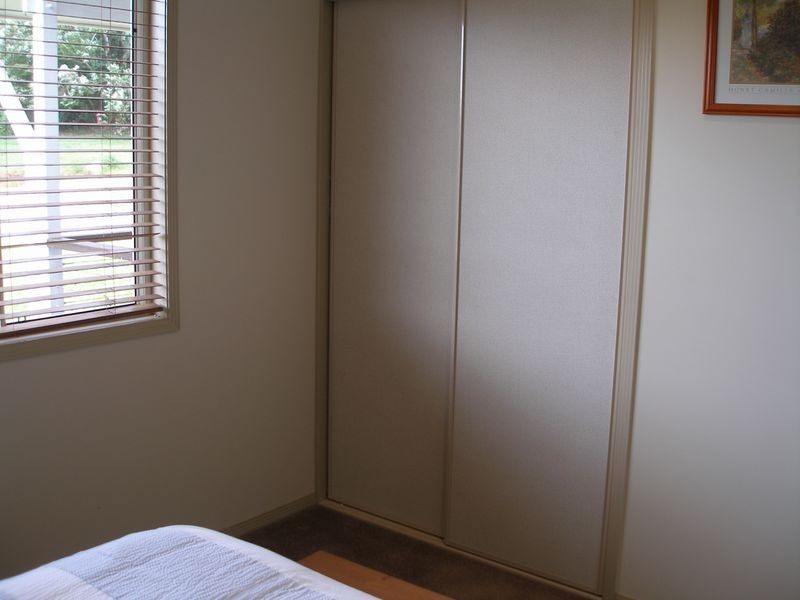 16 Eastborne Terrace, Macleay Island QLD 4184