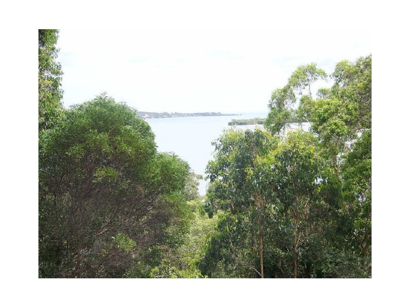 44 Timothy Street, Macleay Island QLD 4184