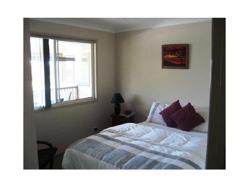 18 Eastbourne Steet, Macleay Island QLD 4184