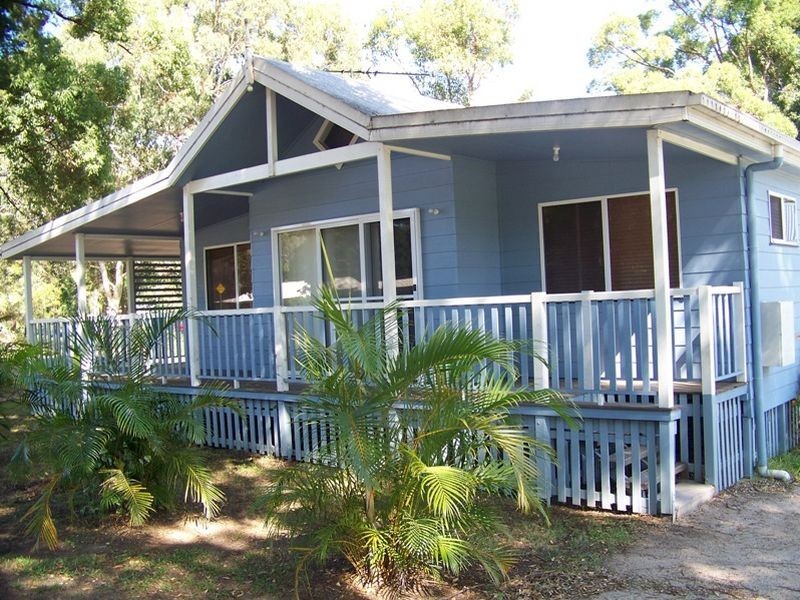 2 Noogie Street, Macleay Island QLD 4184