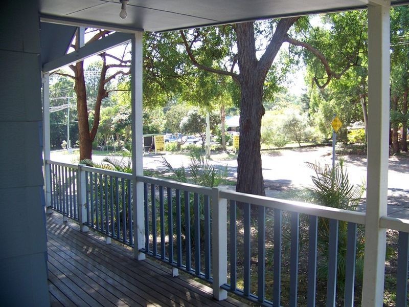 2 Noogie Street, Macleay Island QLD 4184