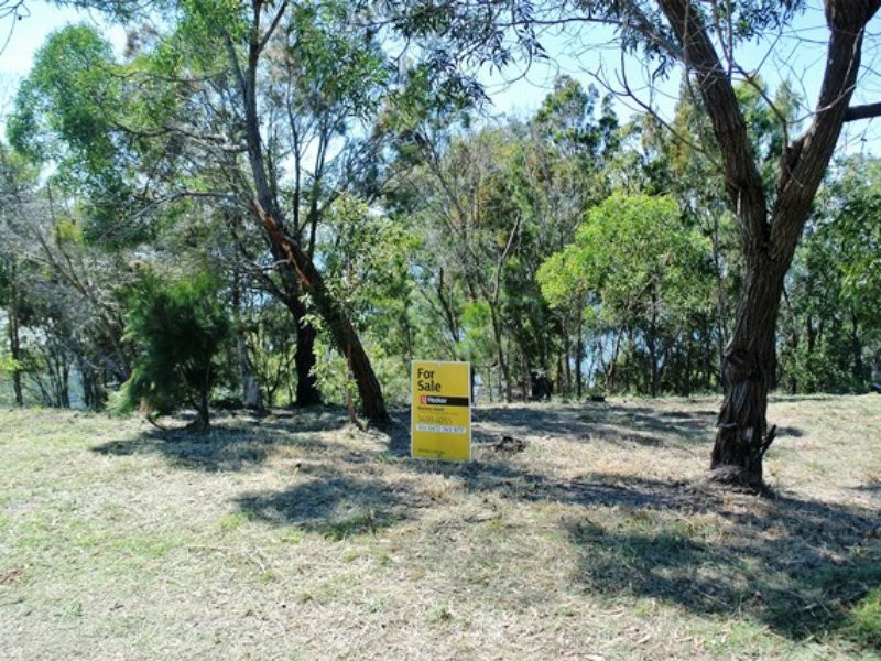 38 Koonwarra Parade, Macleay Island QLD 4184