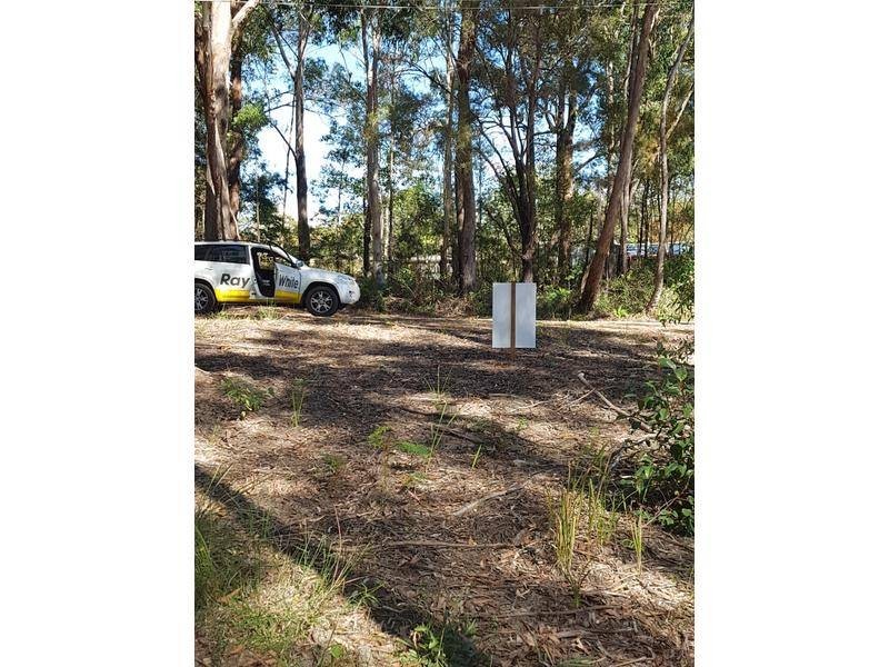 21 Sapphire Street, Russell Island QLD 4184