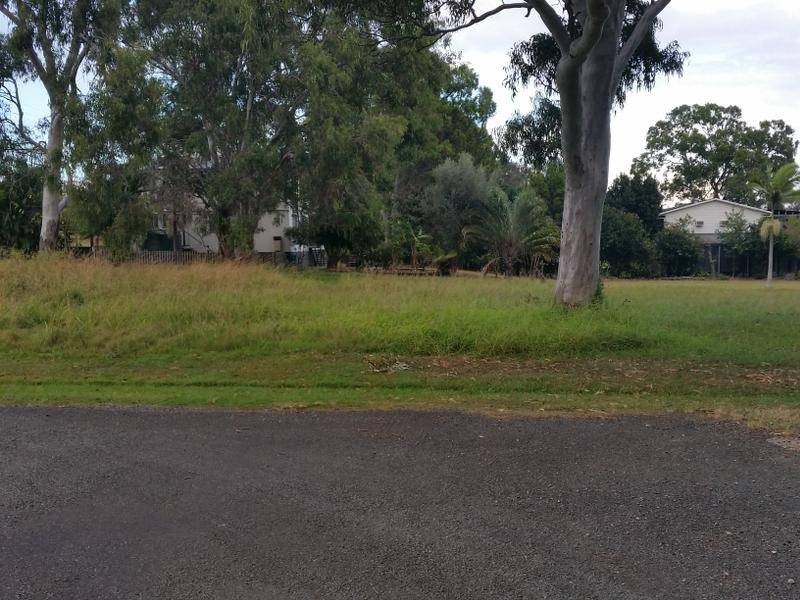 3 Thompson Esplanade, Russell Island QLD 4184