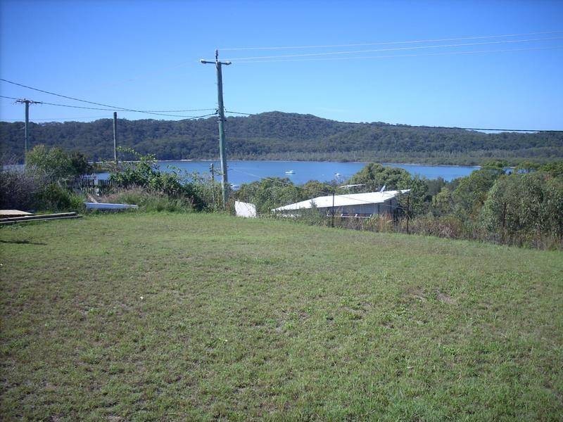 23 Crescent Drive, Russell Island QLD 4184