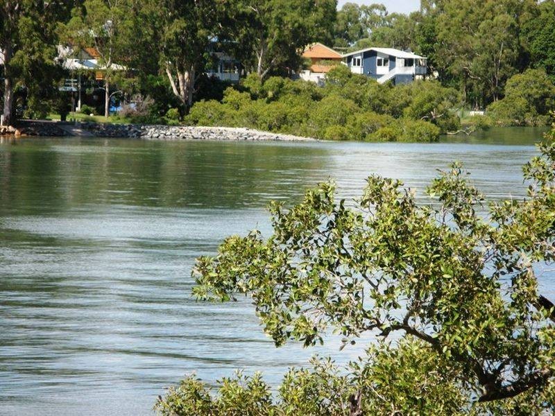 43 Coondooroopa Drive, Macleay Island QLD 4184