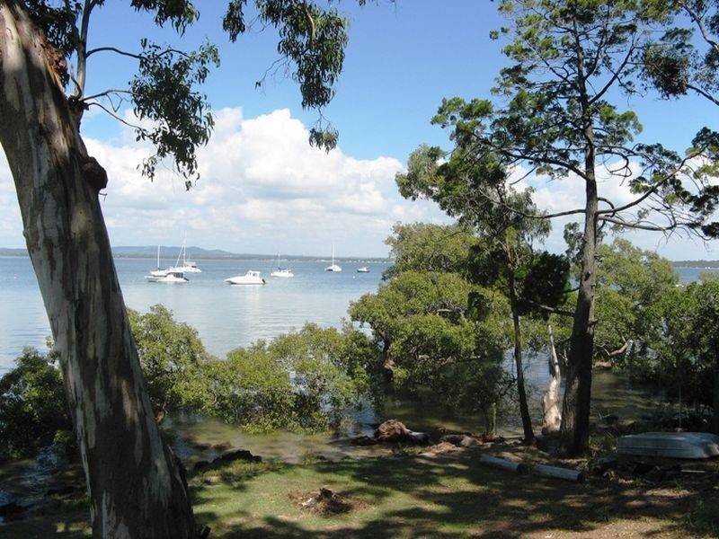 43 Coondooroopa Drive, Macleay Island QLD 4184