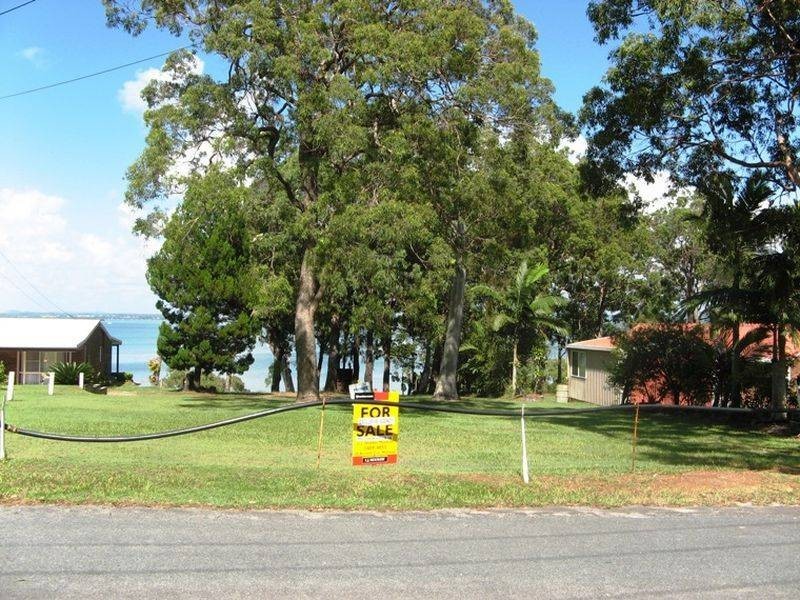 43 Coondooroopa Drive, Macleay Island QLD 4184