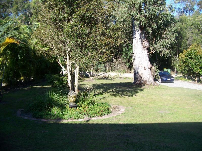 35 Kardinia, Macleay Island QLD 4184