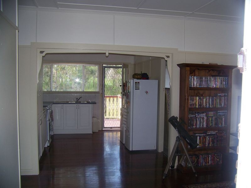 25 Wirralee, Macleay Island QLD 4184