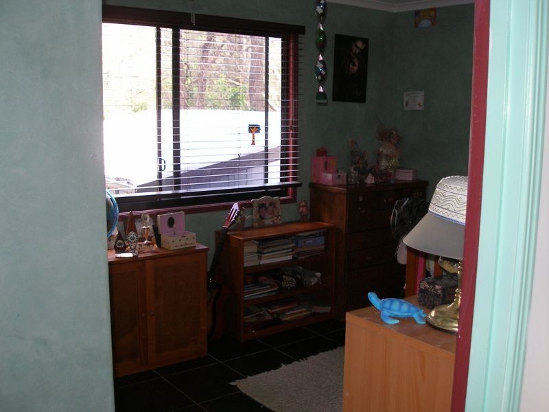 31 Kardinia Street, Macleay Island QLD 4184
