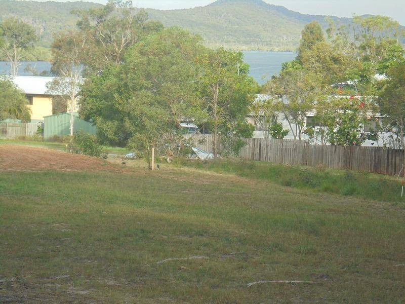 5 James Street, Russell Island QLD 4184
