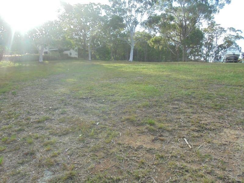 5 James Street, Russell Island QLD 4184