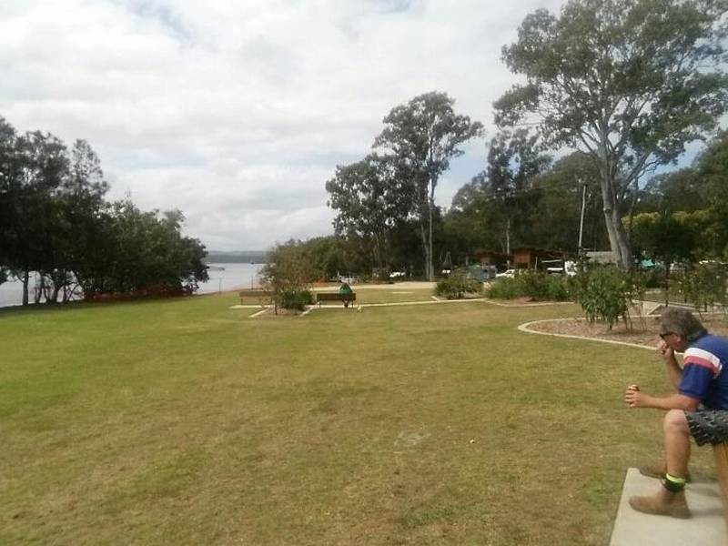 18 Bayview Road, Russell Island QLD 4184